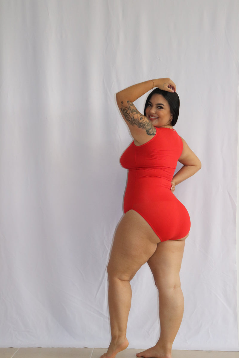BODY TIPO TANGA